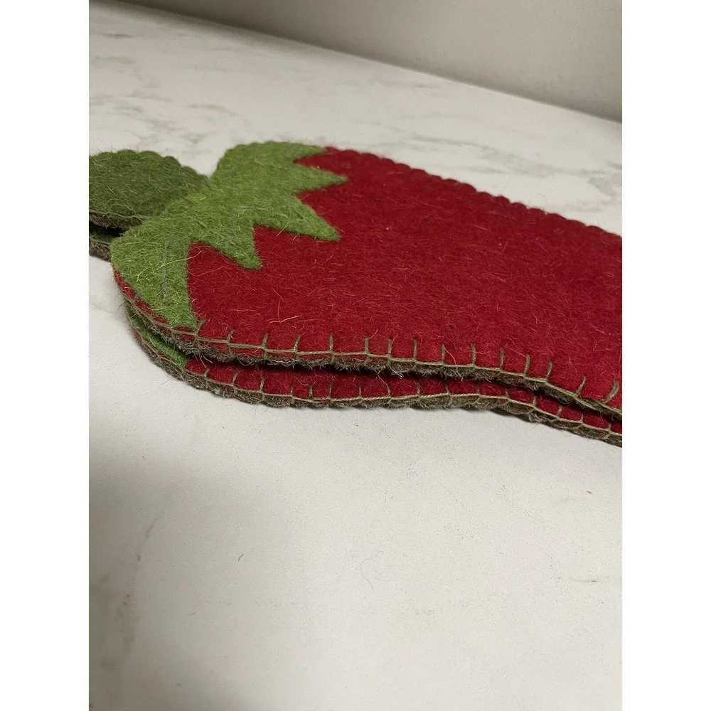 Vintage Pair‎ Handmade Felted Wool Strawberry Trivets Hotpads Red & Green